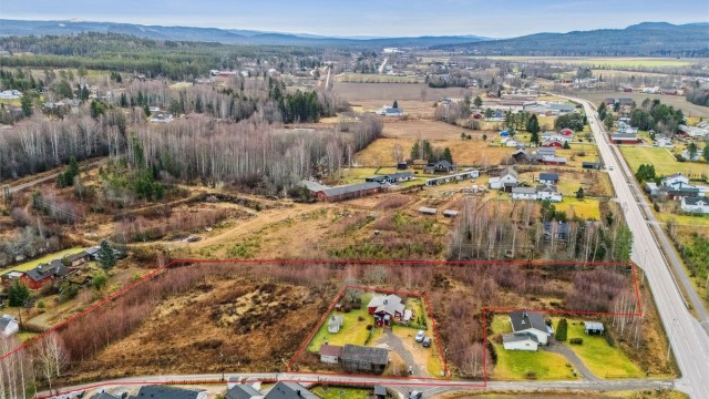 Mostuvegen 5. Ca. tomtegrenser.