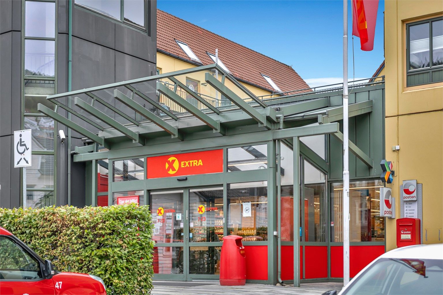 Coop Extra Damgård er nærmeste dagligvarebutikk - Her har de også post i butikk!