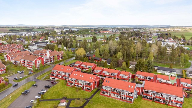 Eiendomsmegler Krogsveen v. Marcus Grundy har gleden av å ønske velkommen Hagaskogvegen 9d!