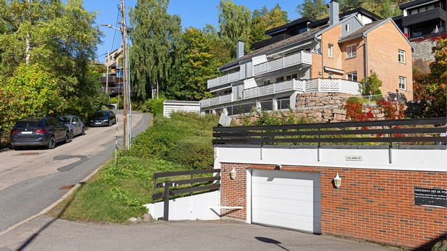 Adkomst til felles garasjeanlegg