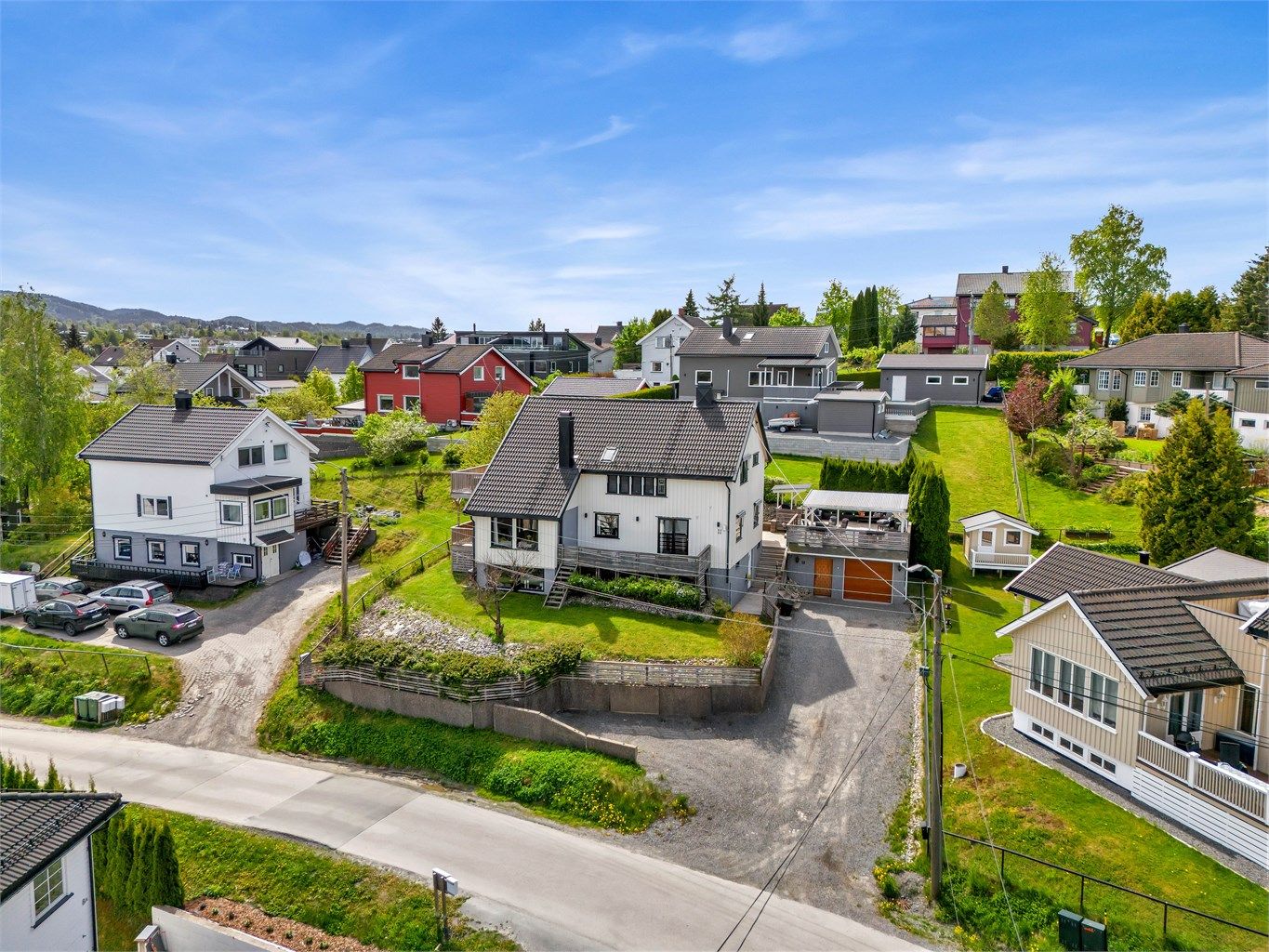 Eiendomsmegler Krogsveen v/Eskil R Tyskeberget ønsker velkommen til Stavveien 11