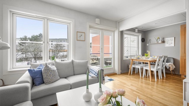 Utsikt mot rolige fellesområder og ingen direkte gjenboere.