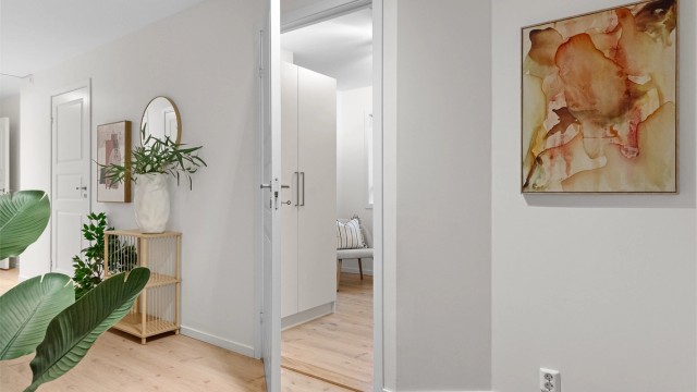 - Varmekabler i alle gulv foruten om soverommene og toalettrom -