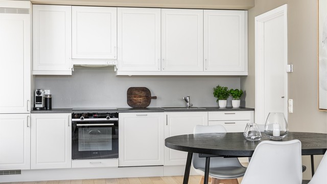 Kjøkkeninnredningen er fra kvalitetsprodusenten Sigdal.