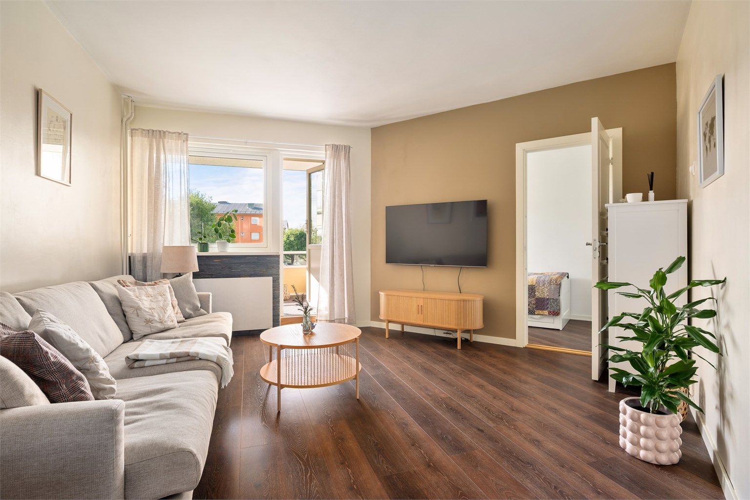 Sindre Edvardsen Nyhus v/ Krogsveen har gleden av å presentere Karl Staaffs vei 57!