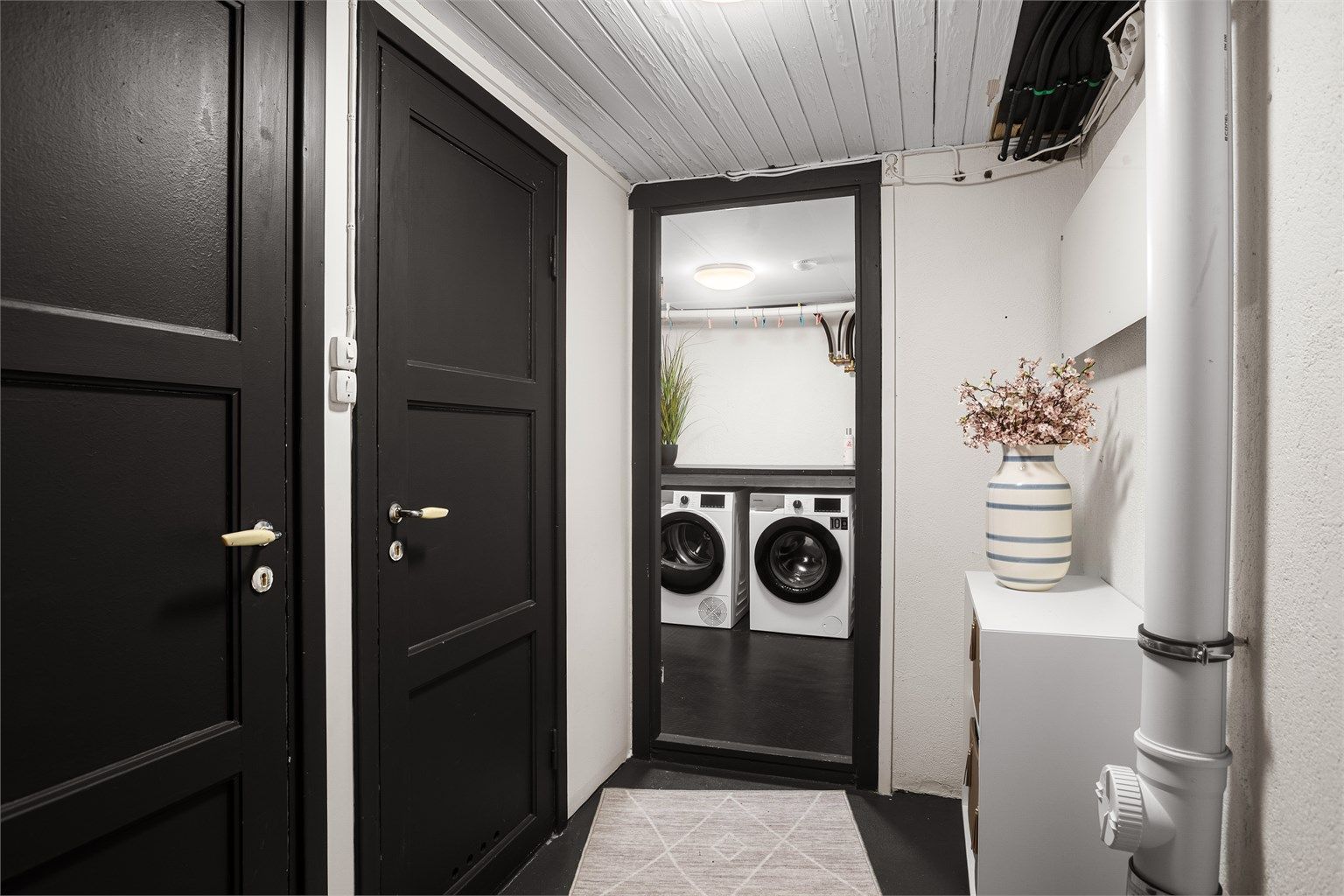 Boder med god lagringsplass i kjelleretasjen