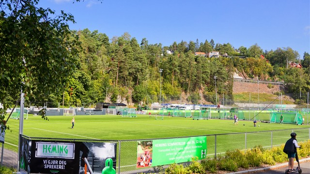 Kun ca. 15 minutter til fots til Hemingbanen