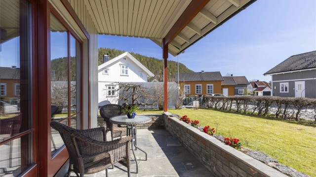 Flat og lettstelt hage