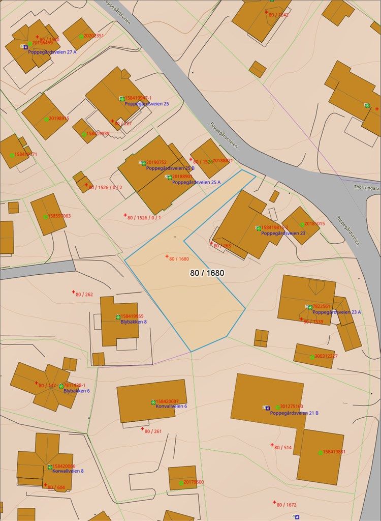 Flott tomt på 605 kvm i et veletablert og rolig boligområde