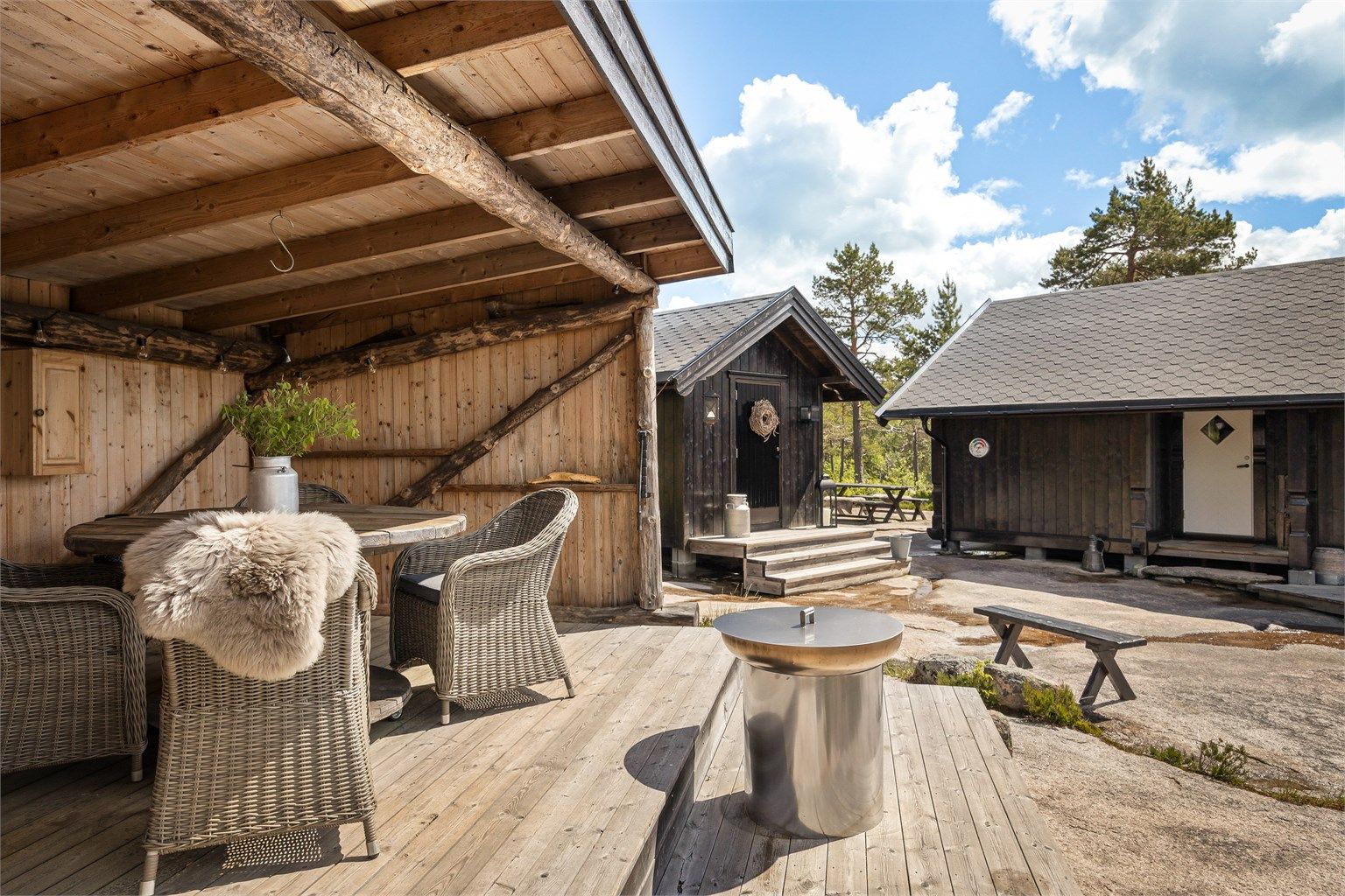 Fine uteområder på tomta. Fotograf: Stine Prøitz Jørgensen