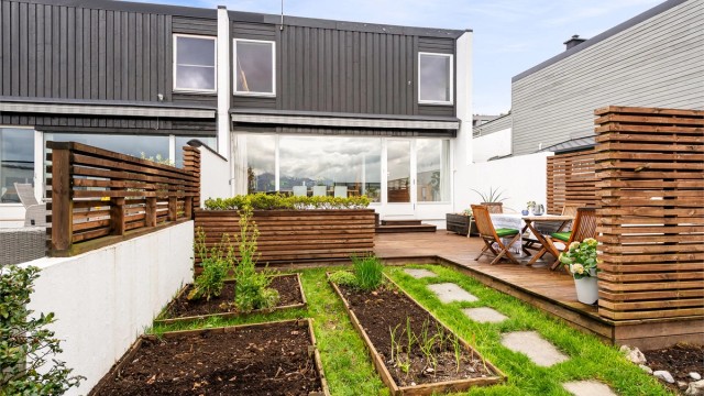 Velkommen til Åsesletta 25D presentert av Krogsveen v/Eiendomsmegler/Partner Marit Stuen Aursnes