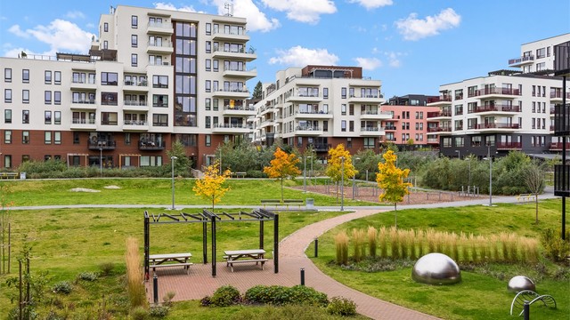 Sentral og rolig beliggenhet på Lørenskog med fint opparbeidet fellesareal.