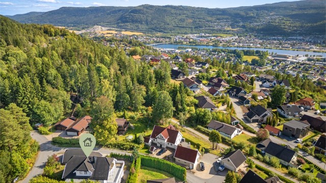 Eiendommen er beliggende i et veletablert og attraktivt boligområde.
Foto: Ole Thoresen