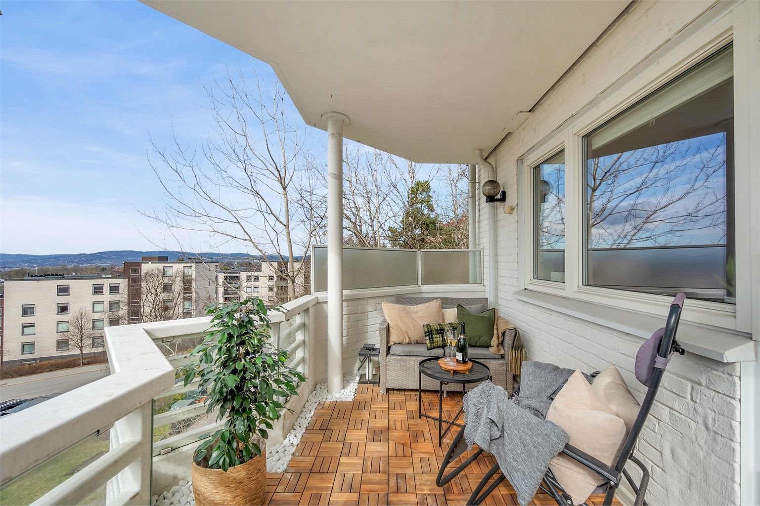 Velkommen til Skøyenåsveien 12!