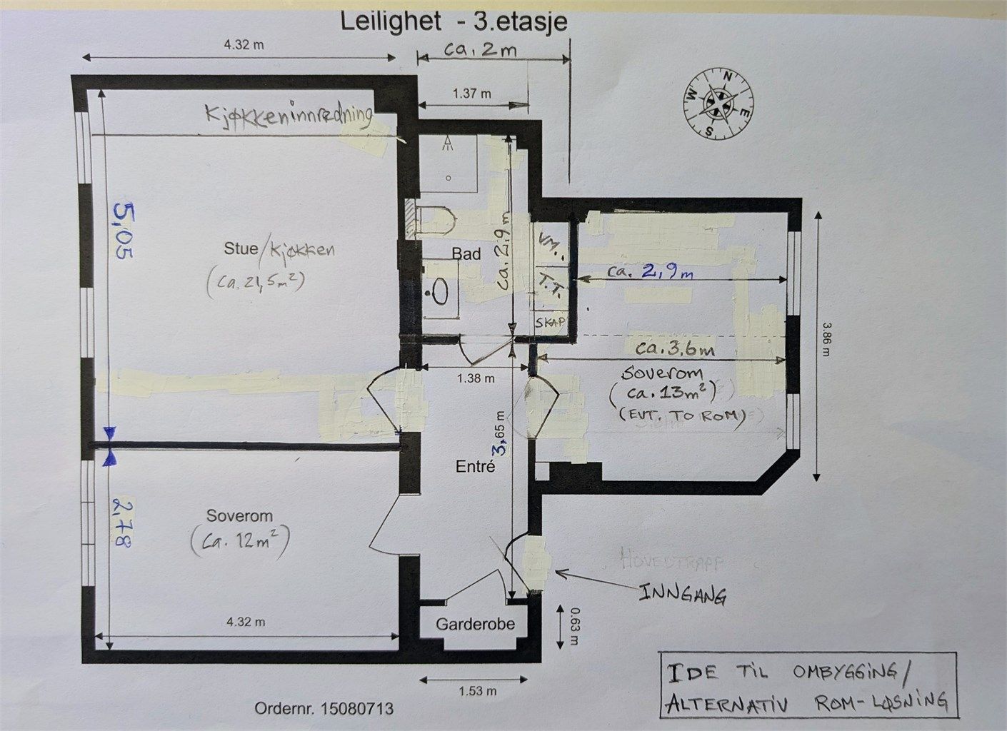 Alternativ planskisse tegnet av nåværende eier. Tilsvarende leilighet i 1. etasje har flyttet kjøkkenet til stuen, flyttet stuevegg mot soverom for større stue, utvidet badet og etablert to soverom. Tegning er ment som inspirasjon - avvik kan forekomme. 