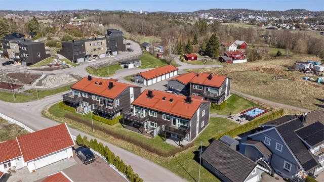 Mariløkka Borettslag ligger i det veletablerte og rolige boligområdet Kiserød.