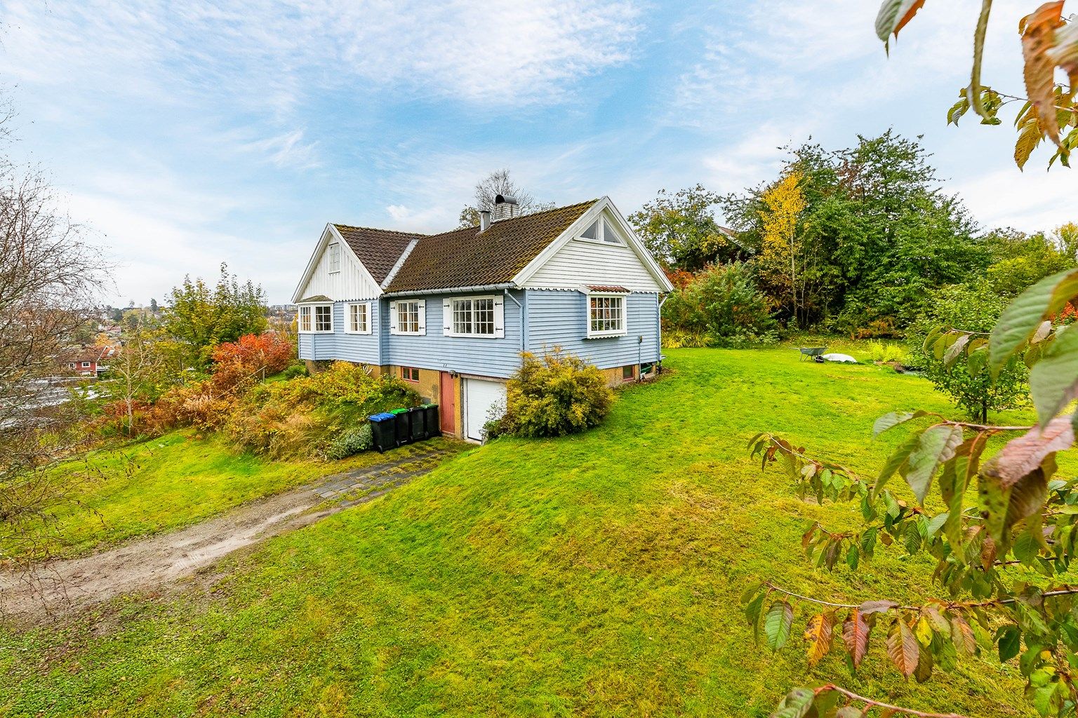 Gamle Støttumvei 22 formidles av Krogsveen.