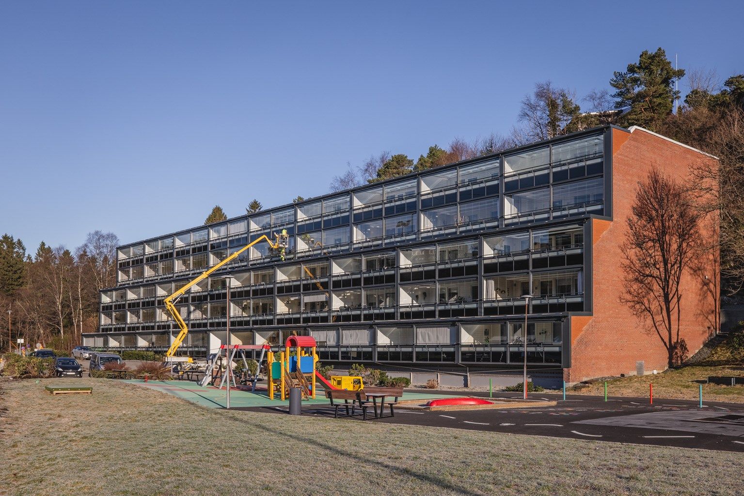 Christer Haugen i Eiendomsmegler Krogsveen inviterer til visning på denne topp/endeleilighet i populære Lyngfaret