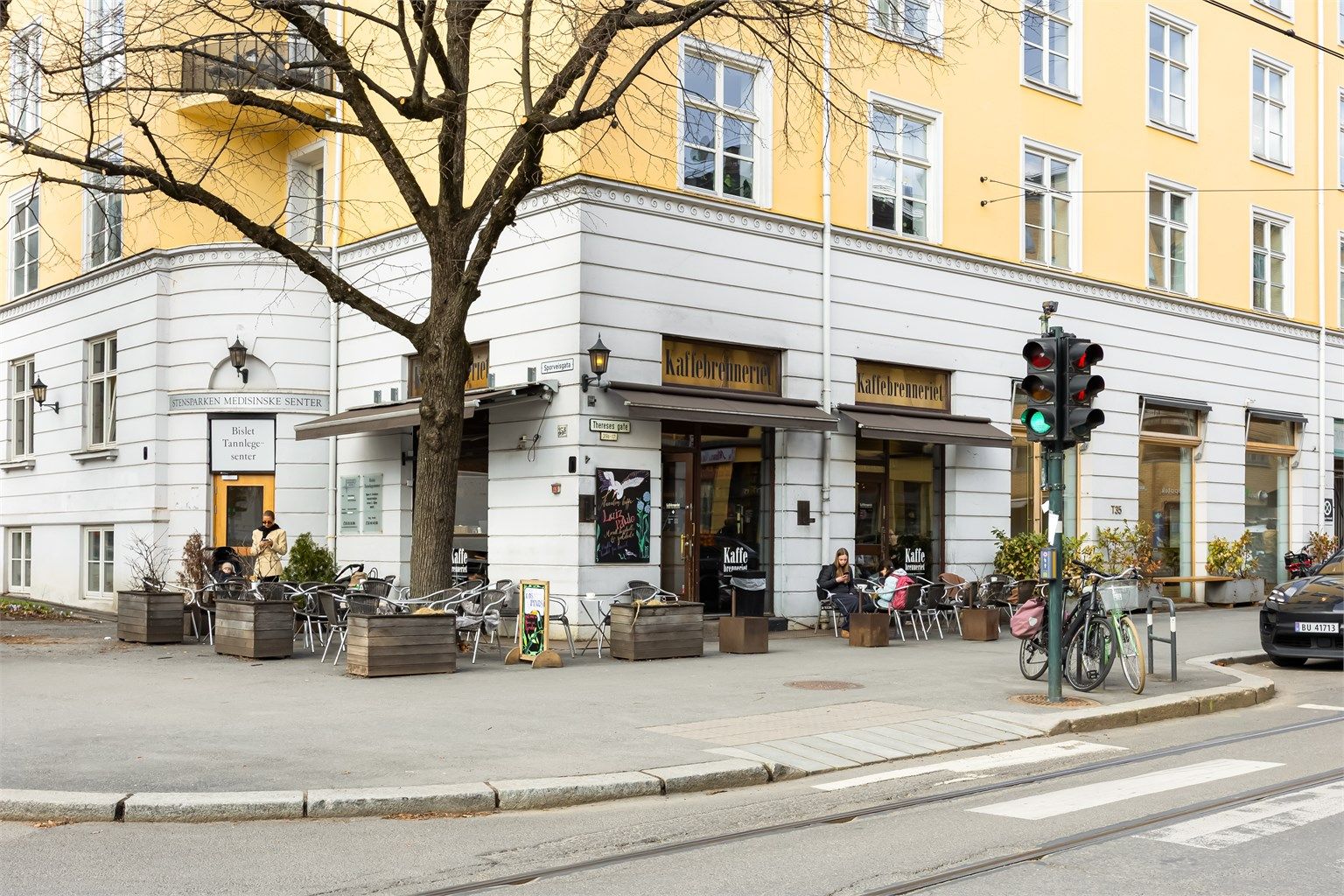 Wilhelms gate 2B ligger fantastisk til midt på Bislett, men likevel tilbaketrukket til i rolige omgivelser.