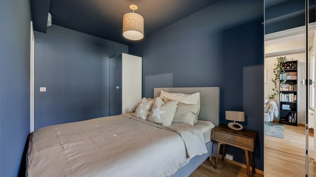 Her det er nok med plass for en god seng og garderobeskap