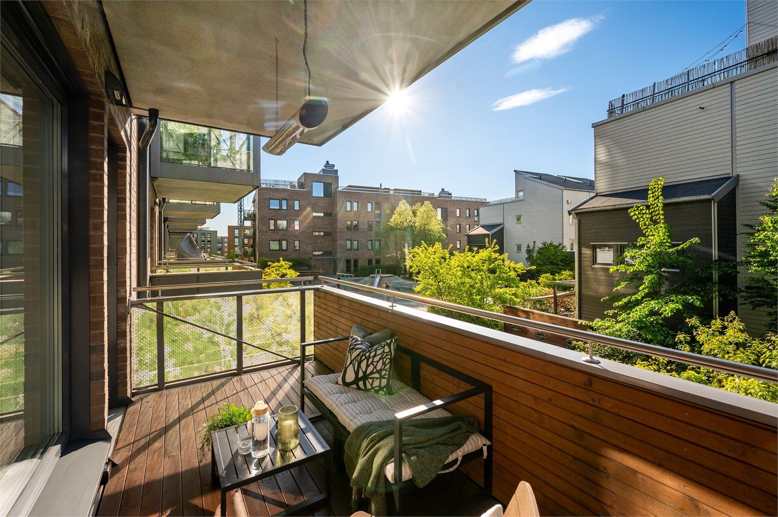 Krogsveen v/ Nhut Nam Huynh har gleden av å presentere Sigurd Hoels vei 100!