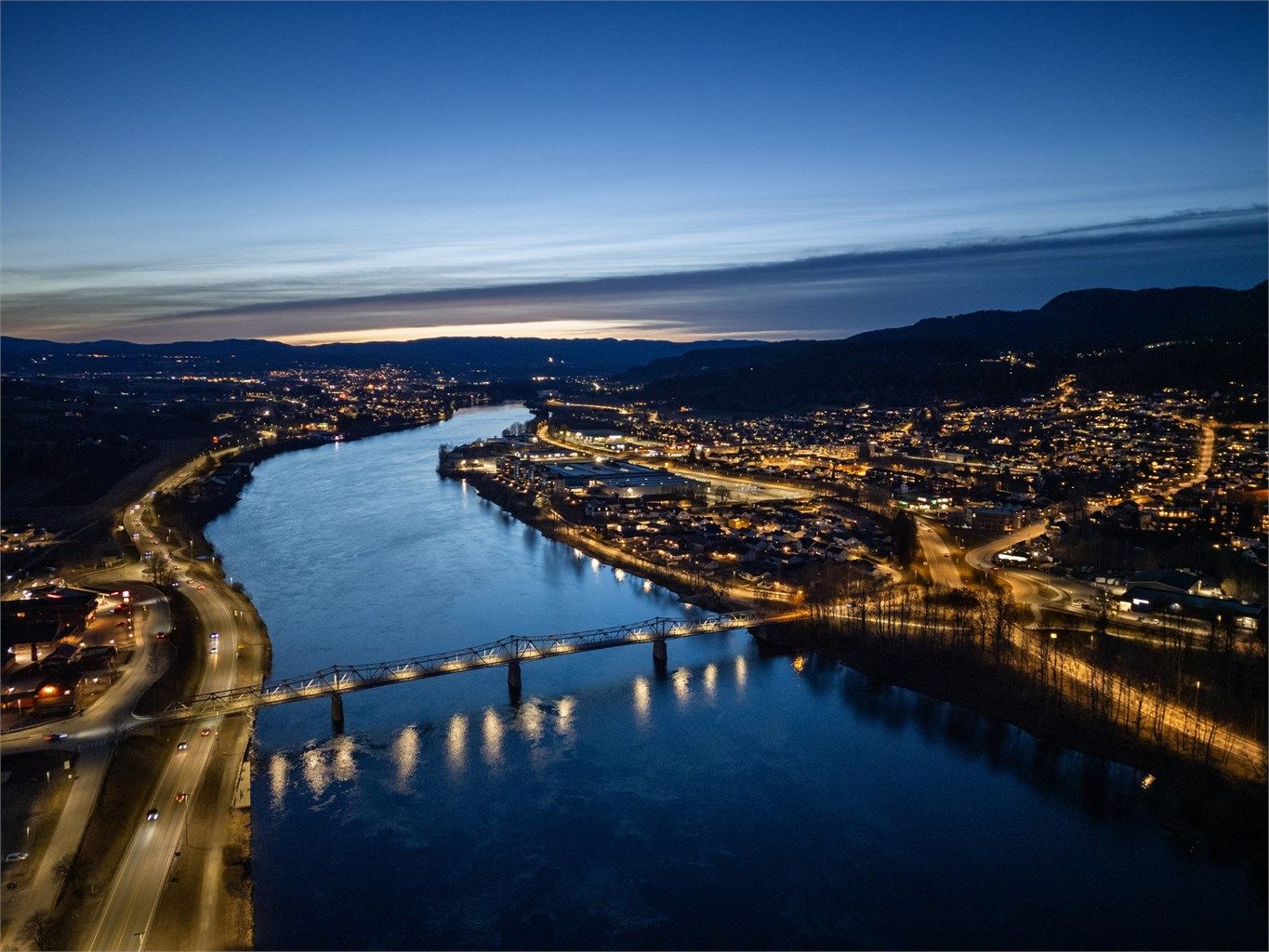 Flotte rekreasjonsområder langs og på Drammenselva