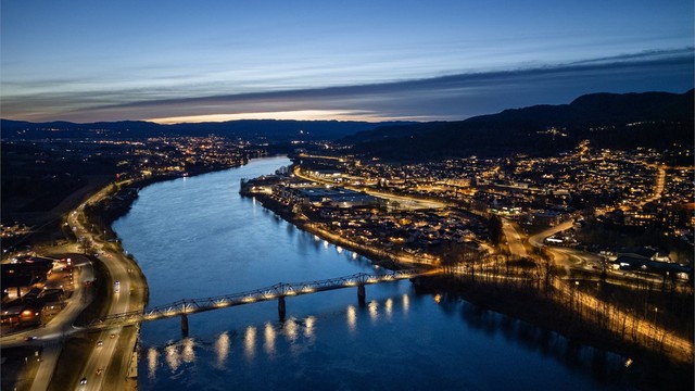 Flotte rekreasjonsområder langs og på Drammenselva