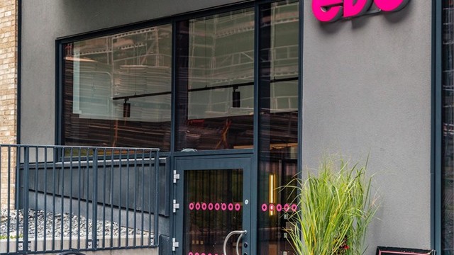 Det er Evo i Frysjaparken og Avancia rett over gaten