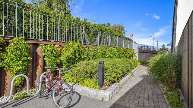 Felles sykkelparkering utenfor boligen