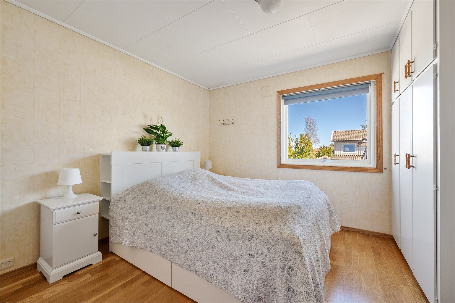 1 av 3 soverom i 1 etg.