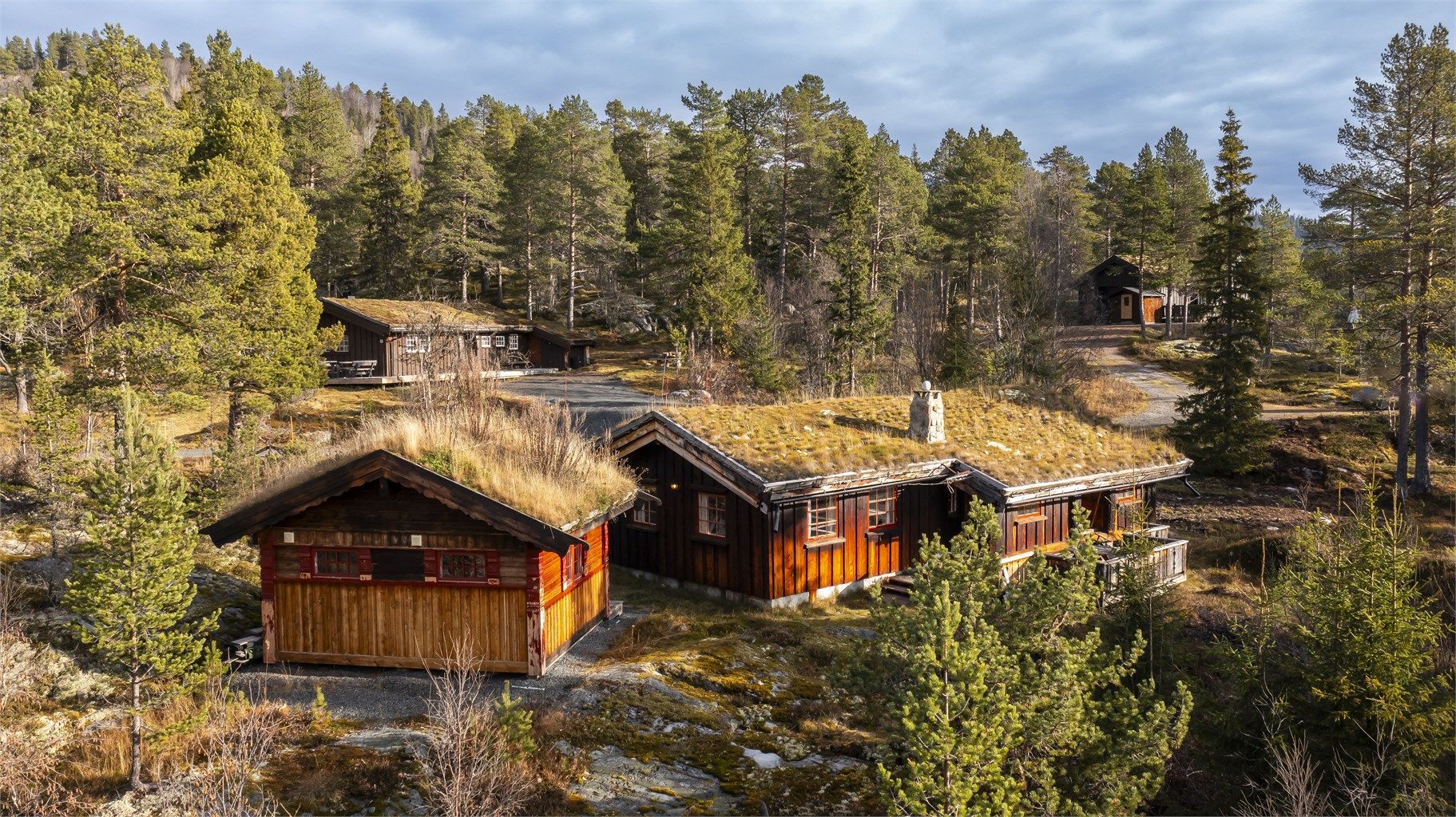 Hytte med anneks i et stille, rolig og lite hyttefelt