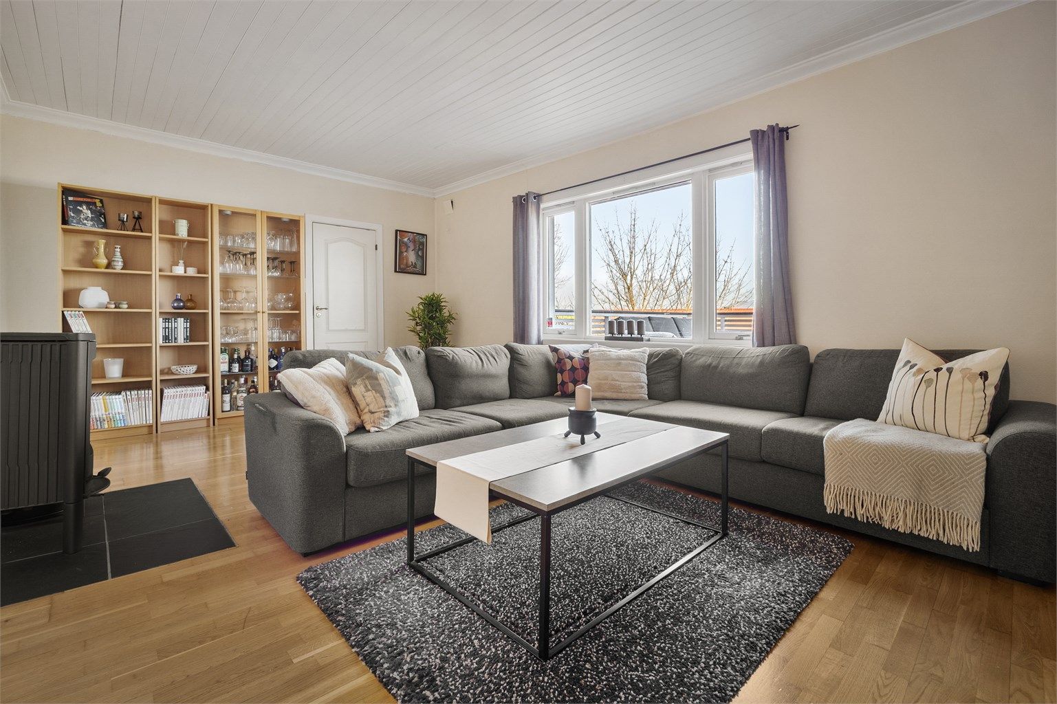 3-roms selveierleilighet i 1. etasje med flott utsikt. Foto: Stine Prøitz Jørgensen