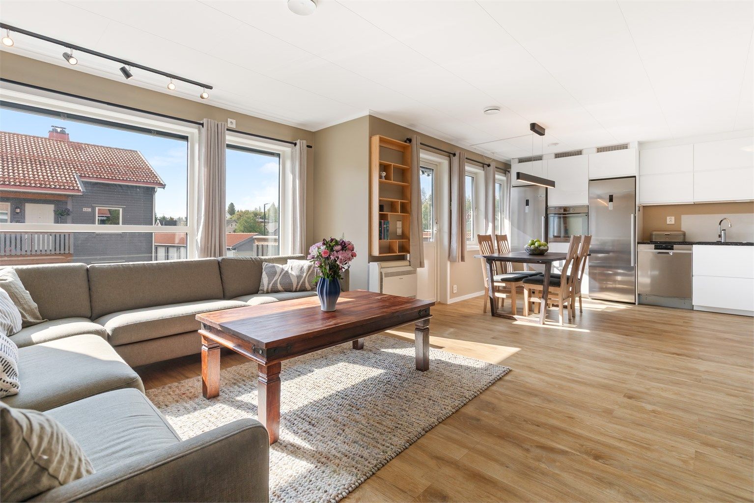 Åpen stue/kjøkken-løsning