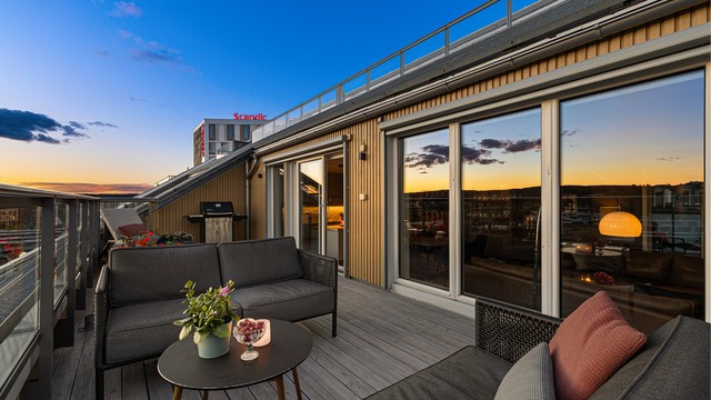 Kveldsstemning på terrassen