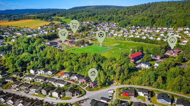 Med kort og bilfri gangavstand til barneskole, barnehage og idrettsanlegg, er alt tilrettelagt for en aktiv og enkel hverdag.
Foto: Ole Thoresen.