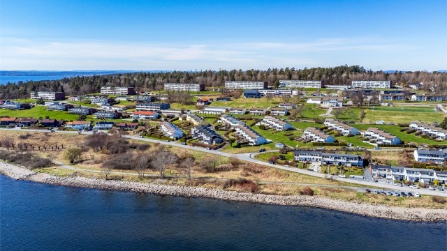 Omgivelsene på Framnes er oppriktig tilbaketrukket og fredelig. Her er det lite som minner om nærheten til sentrum.