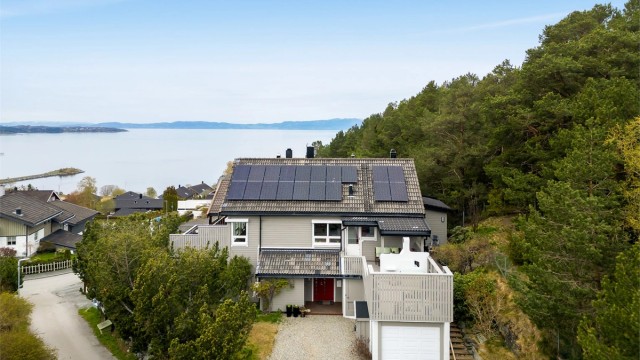 Velkommen til Væretrøa 23 - og denne flotte eneboligen beliggende i et rolig og barnevennlig boligområde på Ranheim!