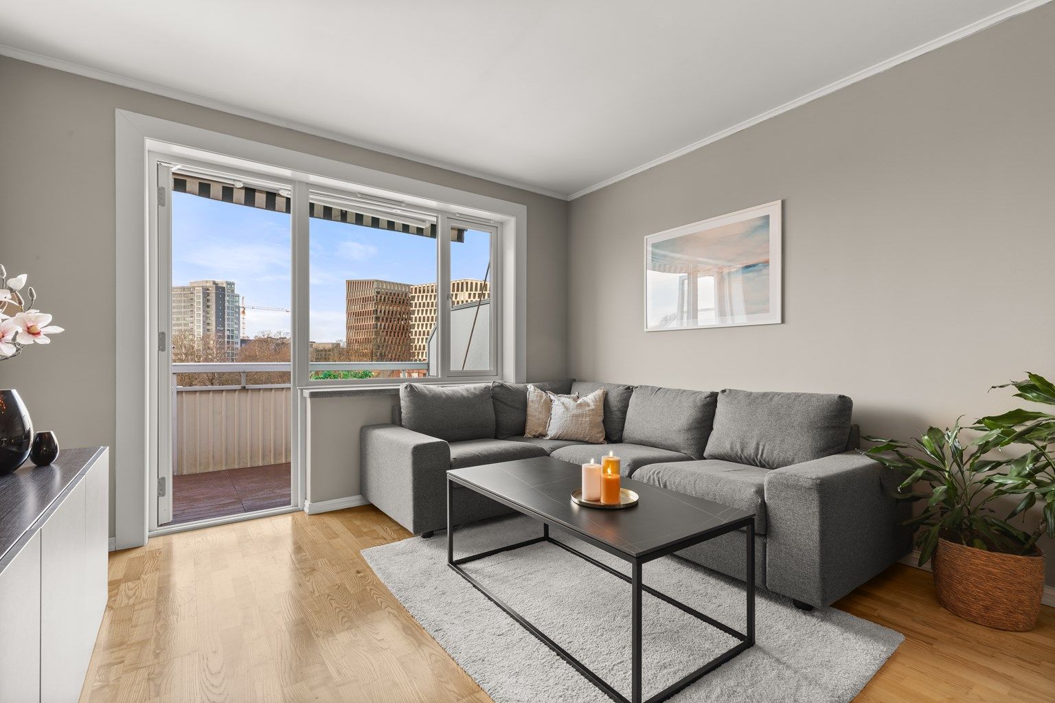 Nora Larsen Rørvik v/ Eiendomsmegler Krogsveen har gleden av å presentere Agmund Bolts vei 28!