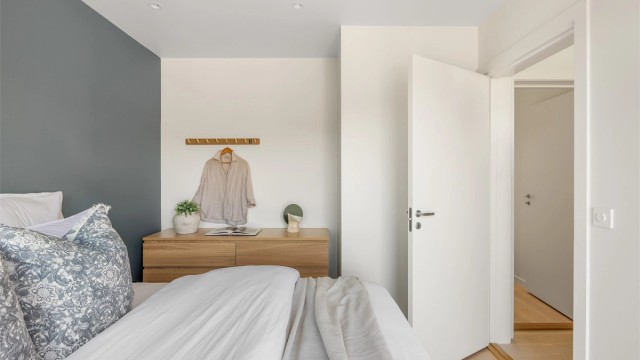 Hovedsoverommet har en egen, privat atmosfære.