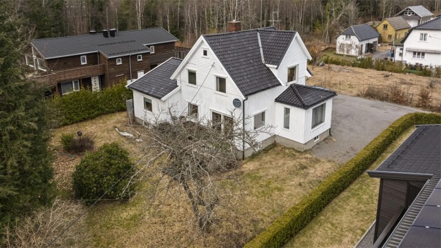 Eiendommen har en populær beliggenhet nær Kullerød.