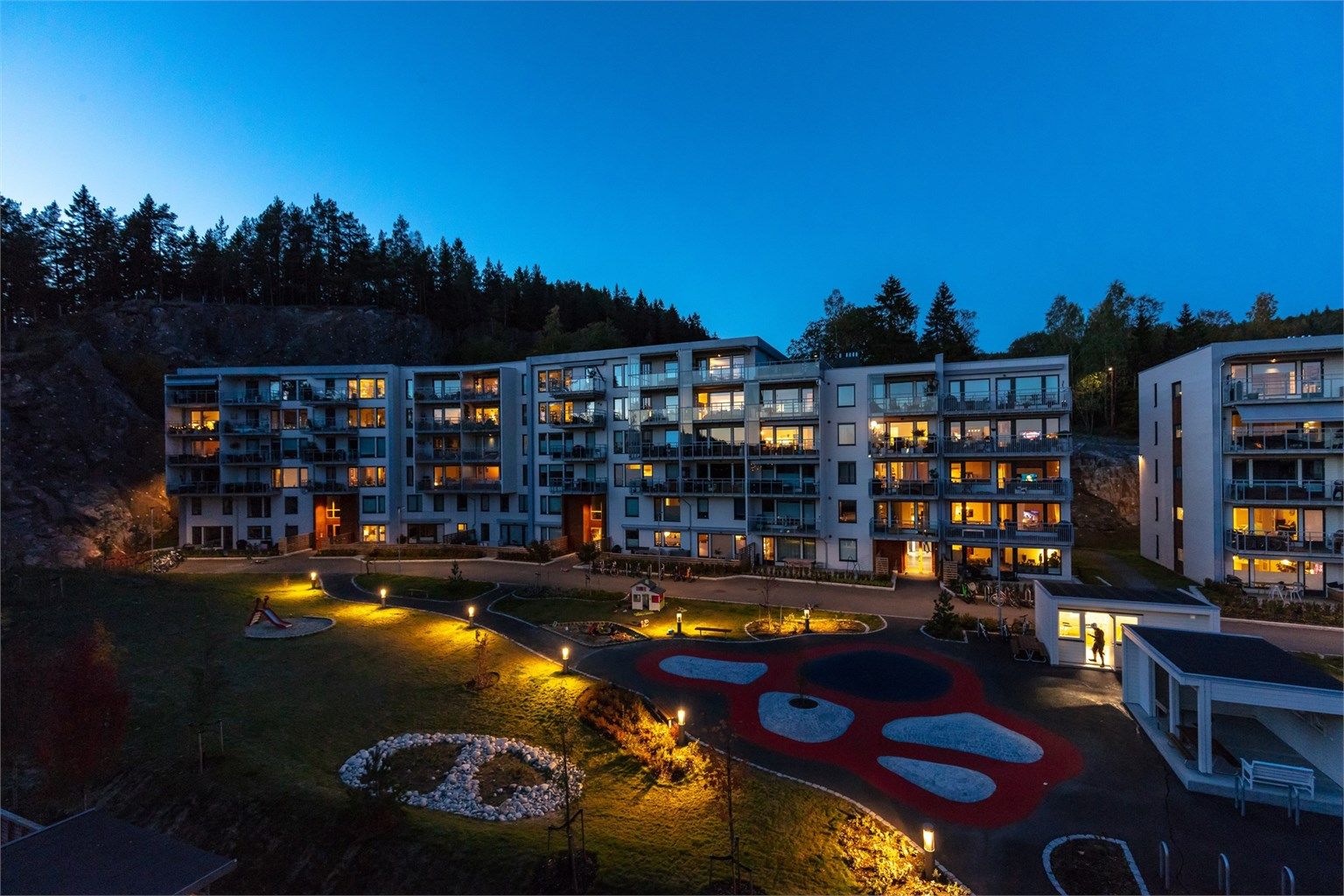 Årvolltoppen by night