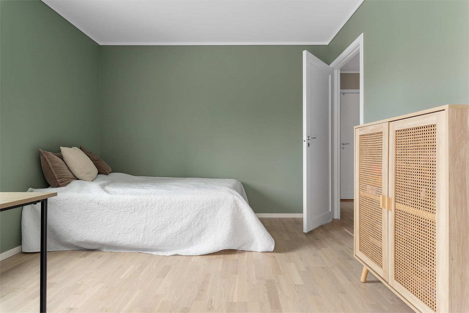 Soverom 2 er på ca 10m²