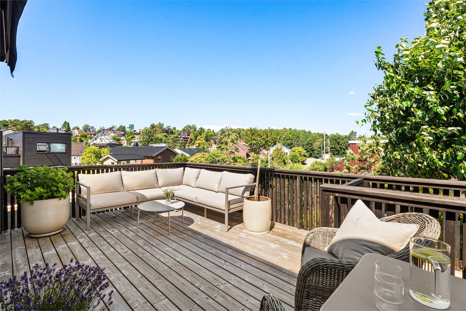 Flott utsyn fra verandaen