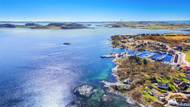 Lene Hviding v/Krogsveen eiendom har gleden av å presentere Nedre Hedlevikveien 15.