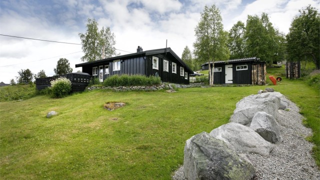 Velkommen til Dosethvegen 155 på Lesjaverk presentert av Krogsveen Sunnmøre v/Eiendomsmegler Harald Osdal