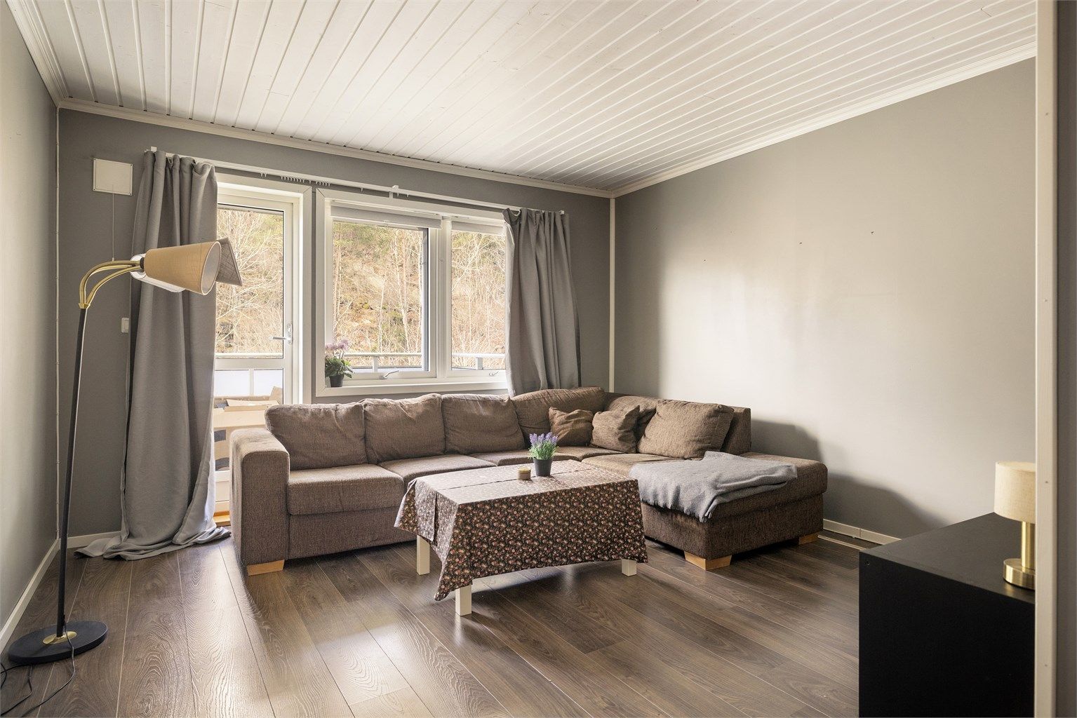 Jonas Ekse Hovland v/Krogsveen har gleden av å presentere Ammerudveien 29B!