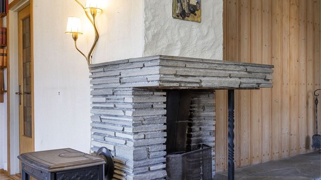 Vedovn og åpen peis