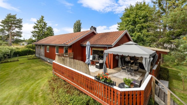 Eiendomsmegler Krogsveen v/Gisle Spidsberg ønsker velkommen til Bogstadsvingen 23B!
Foto: Svein Michaelsen