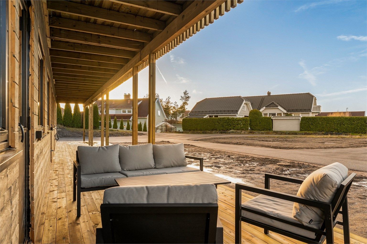 Terrasse utenfor soverom.