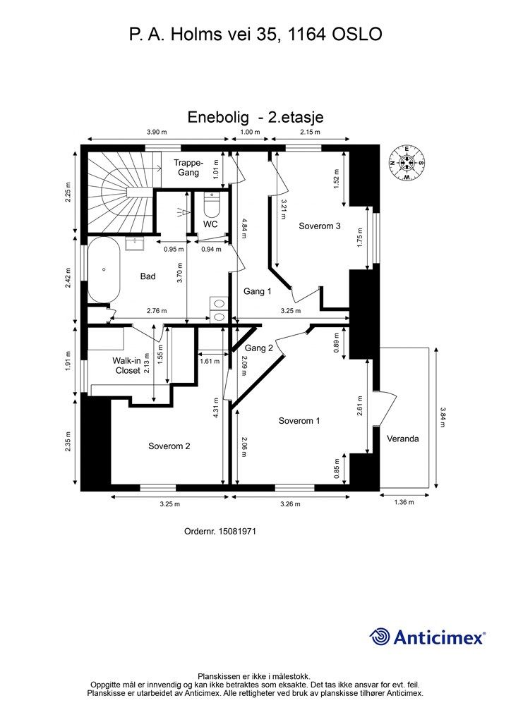I 2. etasje finner du tre soverom, bad, toalettrom og et praktisk walk-in closet.